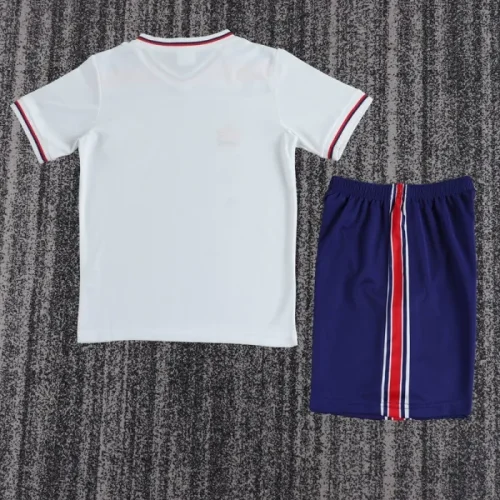 Retro 1982 England home kids kit