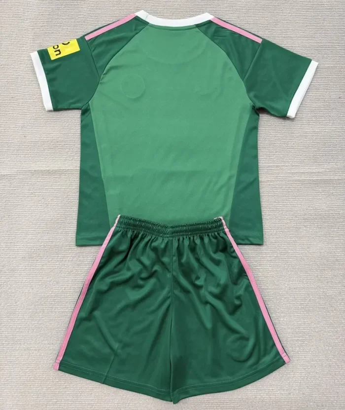 26/27 Newcastle United goalkeeper kids kit green