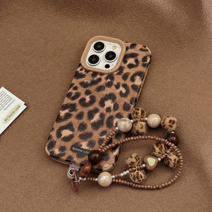 For iPhone 11/12/13/14/15/16/15 Pro Max Suede Leopard Print iPhone Case with Plush Lanyard