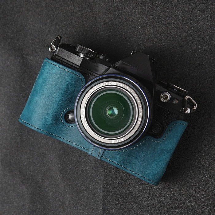 For Olympus EM5 Second Gen Leather Case Camera Bag Protective Case green black