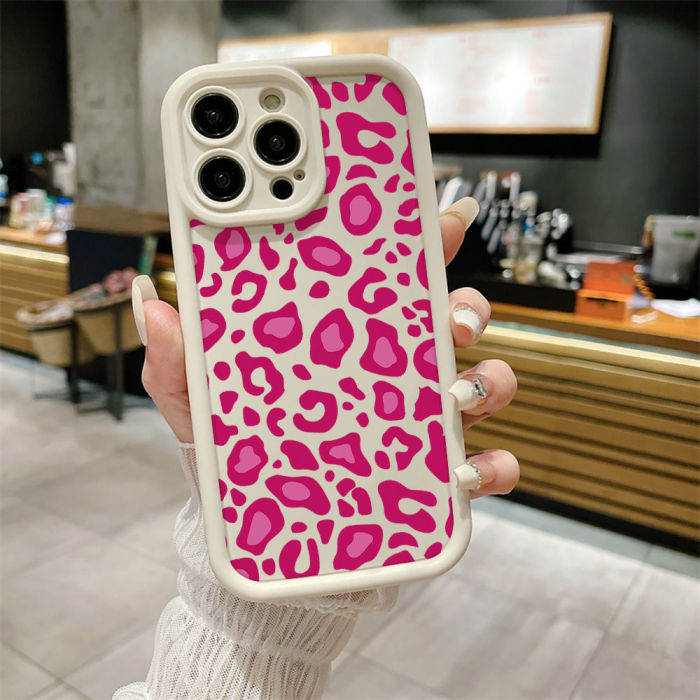 For iPhone 17 Air 17 Pro Max 16 15 14 13 12 11 XR Phone Case Red Leopard Print
