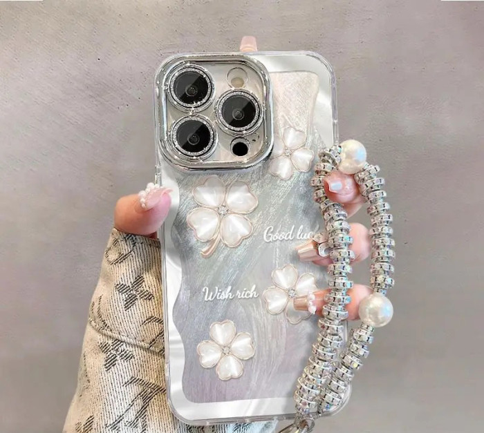 For iPhone 17 Air 17 Pro Max 16 15 14 13 12 11 Phone Case Four-Leaf Clover New