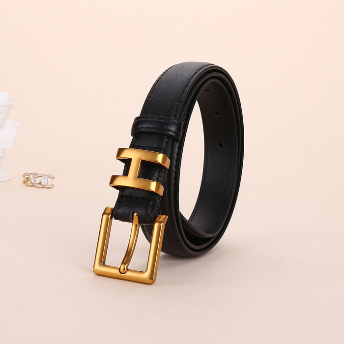 Versatile Black Leather Belt – Elegant for Business Casual Trendy Daily Elegance