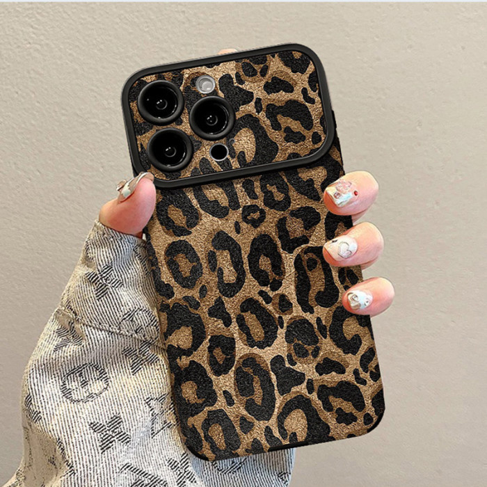 For Apple iPhone 17 Pro Max 16 15 14 13 12 11 Phone Cover Vintage Leopard Print Lanyard Bracelet