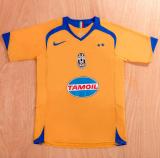 2005-2006 JUV Third Retro Soccer Jersey