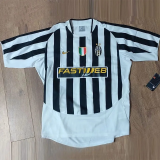 2003-2004 JUV Home Retro Soccer Jersey