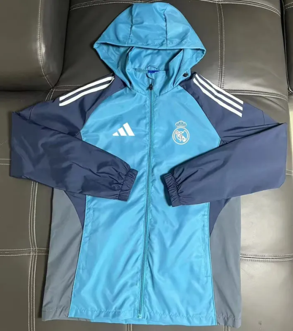 25-26 RMA Lake blue Windbreaker