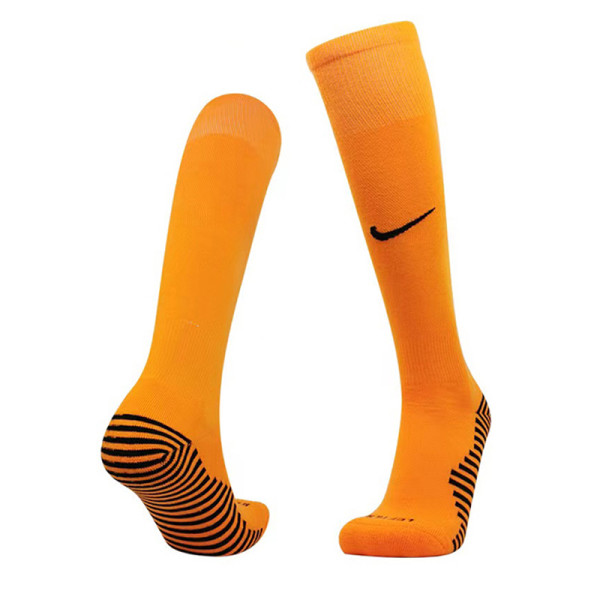 26-27 Netherlands Home Orange Socks