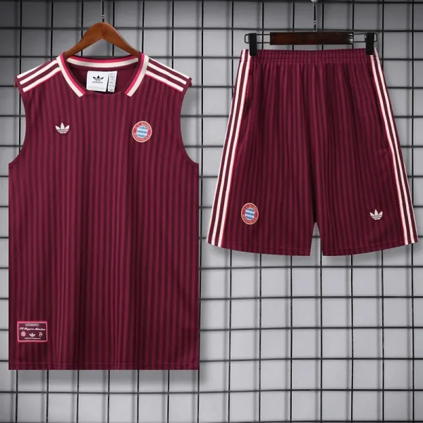 2025-26 Bayern Red Tank top and shorts suit