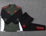 2025-26 Bayern Dark green Kids Half Pull Tracksuit#E2546(童装)(半拉链)