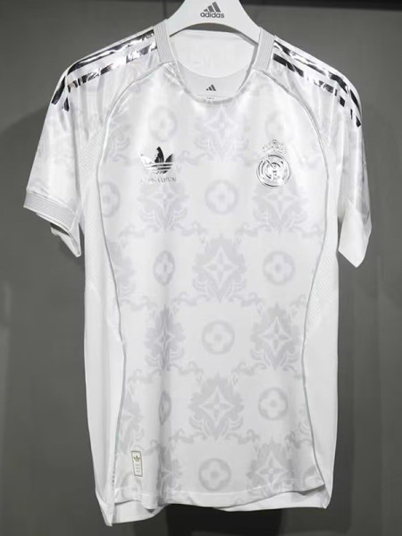 2025-26 RMA Silver Grey Special Edition Player VersionTraining Shirts (球员)