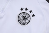 2025-26 Germany White Half Pull Tracksuit (半拉链）