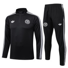 2025-26 Germany Black Half Pull Tracksuit #B2579(半拉链）