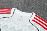 25-26 Man Utd White Training Short Suit