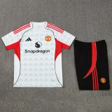 25-26 Man Utd White Training Short Suit
