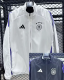 25-26 Germany White & Black Double Sided Windbreaker (双面风衣)
