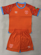 25-26 West Ham Orange Goalkeeper Kids Soccer Jersey