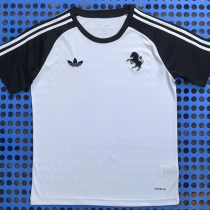 25-26 JUV White Training shirts (黑袖)