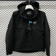 2025 ARC-TERYX Black Outdoor Jackets #F882冲锋衣