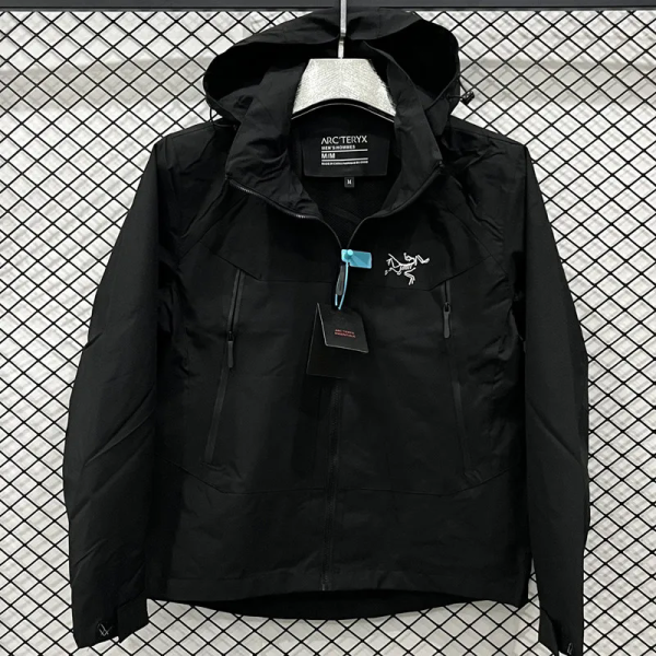 2025 ARC-TERYX Black Outdoor Jackets #F882冲锋衣