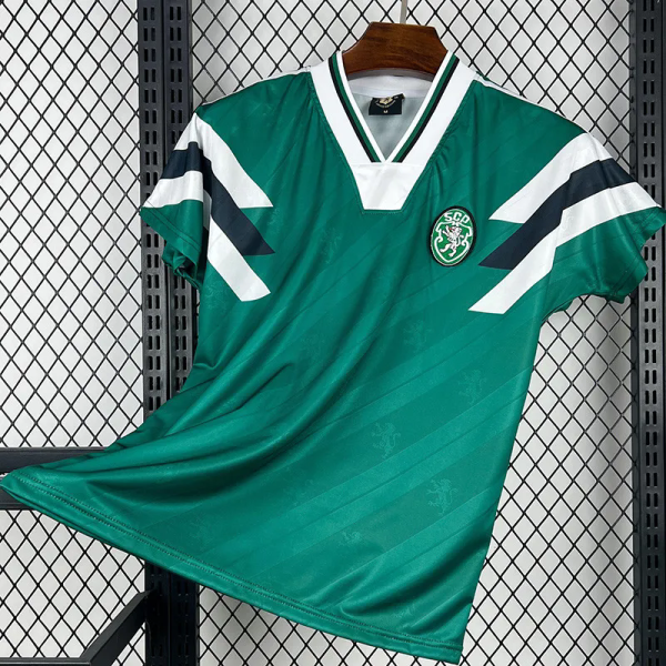 25-26 Sporting Lisbon Green Casual Edition Training shirts