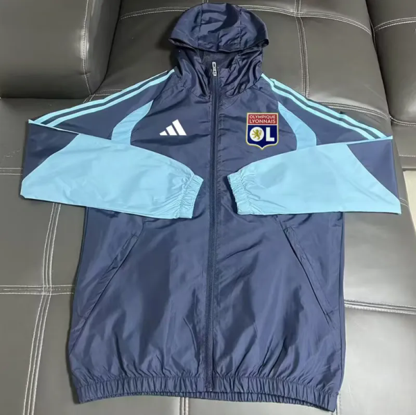 26-27 Lyon Royal blue Windbreaker