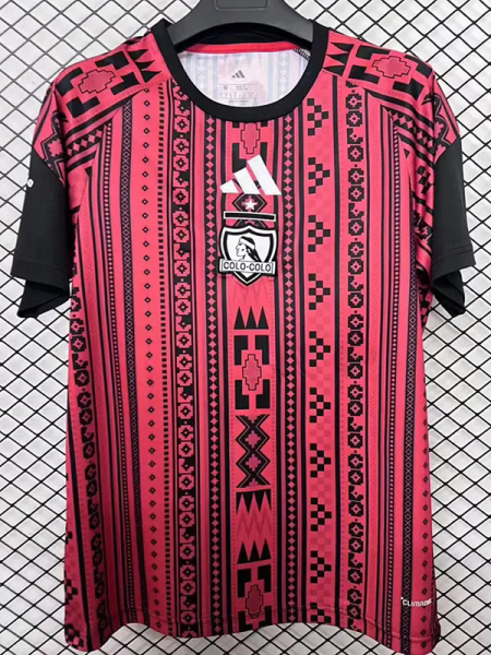 26-27 Colo-Colo Red Black Training shirts