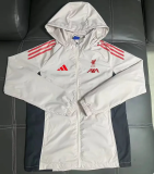 25-26 LIV Light gray Windbreaker (灰白)