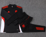 25-26 Bayern Black Half Pull Tracksuit #B2553(半拉链)