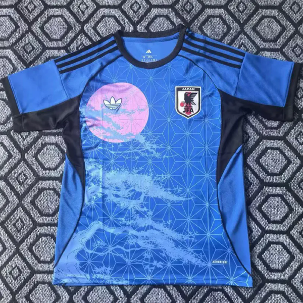 25-26 Japan Blue Special Edition Training shirts (三叶标)
