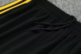 26-27 Man Utd Blue Short shirts and Long trousers Suit (圆领)