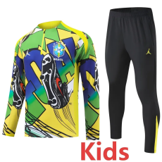 26-27 Brazil Green Kids Half Pull Tracksuit (童装)(涂鸦半拉链)