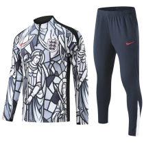 26-27 England White Half Pull Tracksuit (涂鸦半拉链)