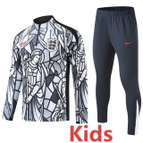 26-27 England White Kids Half Pull Tracksuit (童装)(涂鸦半拉链)