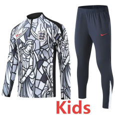 26-27 England White Kids Half Pull Tracksuit (童装)(涂鸦半拉链)