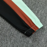 26-27 France Light green Windbreaker Suit (风衣套装)