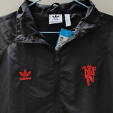 25-26 Man Utd Black Windbreaker