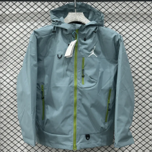2025 Jordan Green Outdoor Jackets #Y002冲锋衣