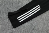 25-26 Man Utd White Short shirts and Long trousers Suit