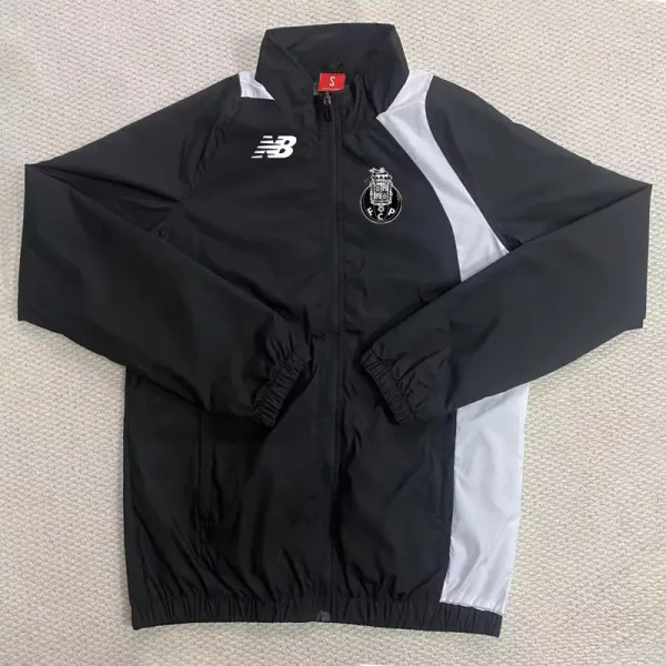 25-26 Porto Black Windbreaker