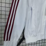 26-27 Spain White Windbreaker