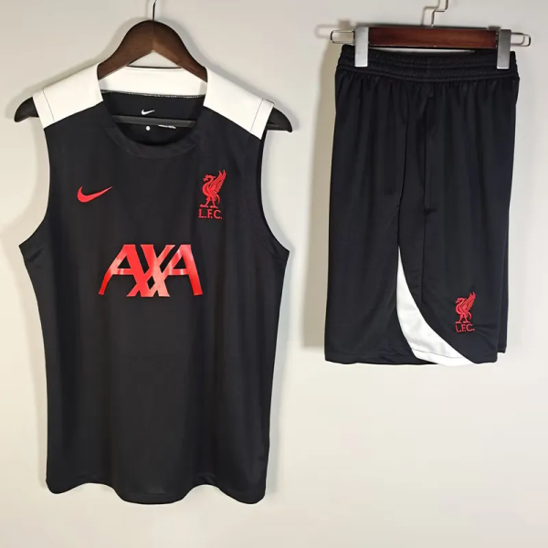 25-26 LIV Black Tank top and shorts suit (肩白色)