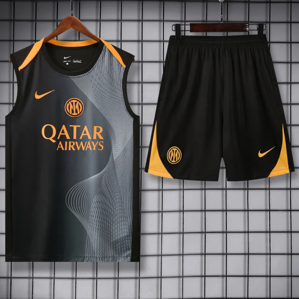 25-26 INT Black Tank top and shorts suit