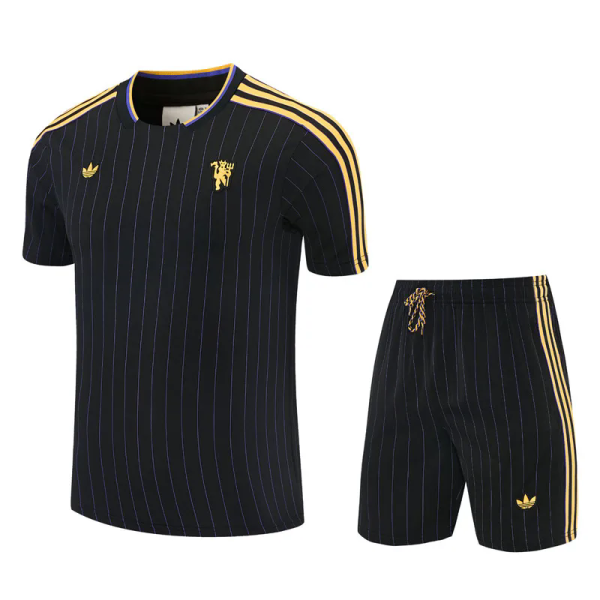 25-26 Man Utd Black Training Short Suit
