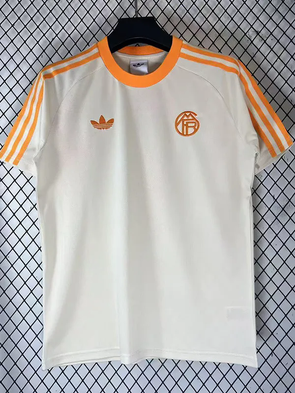 26-27 Bayern Beige Casual Edition Fans Training shirts