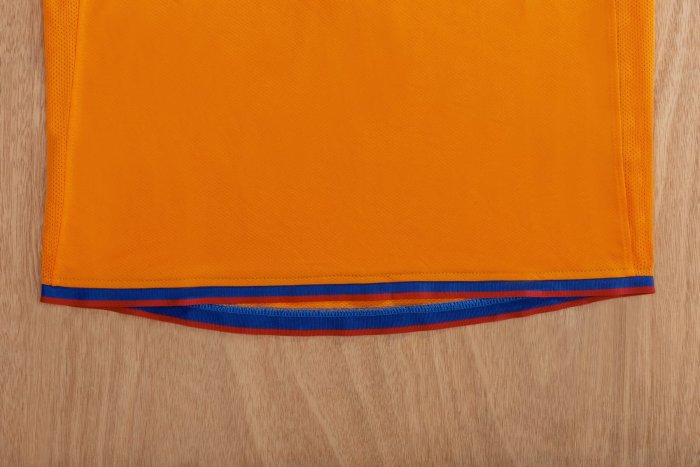 2006-2007 Barcelona Away Retro Soccer Jersey