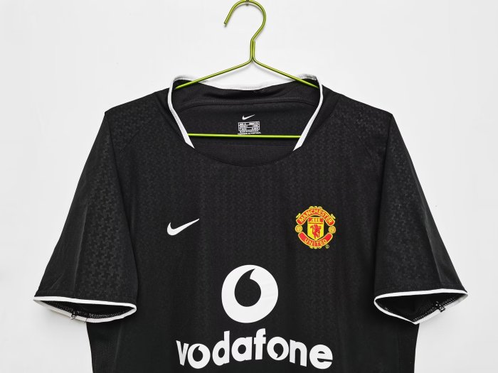 2003-2004 Manchester United Away Retro Soccer Jersey