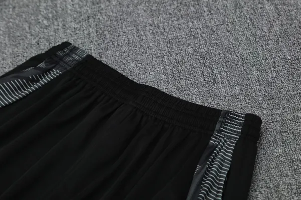 2025 AD White Black Training Short Suit