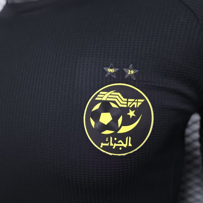 25-26 Algeria Black Player Version Training shirts (黄标)
