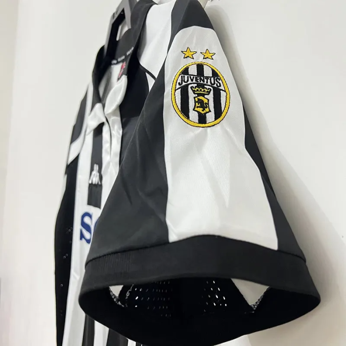 1997-1998 Juventus Home Retro Soccer Jersey